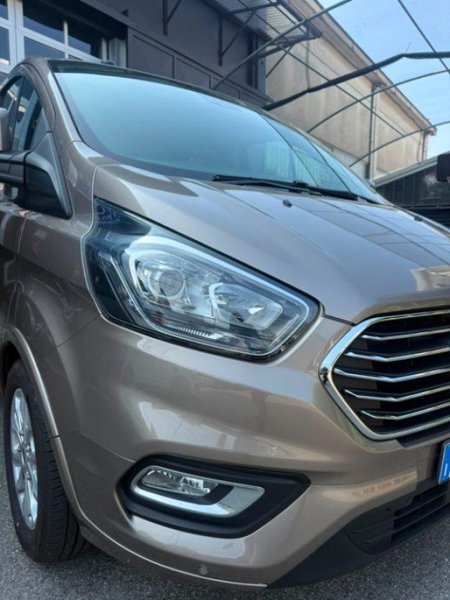 FORD Tourneo Custom 310 2.0 TDCi 170CV aut. PC Titanium GANCIO TRAIMO