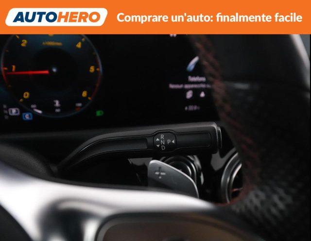 MERCEDES-BENZ A 180 d Automatic Premium