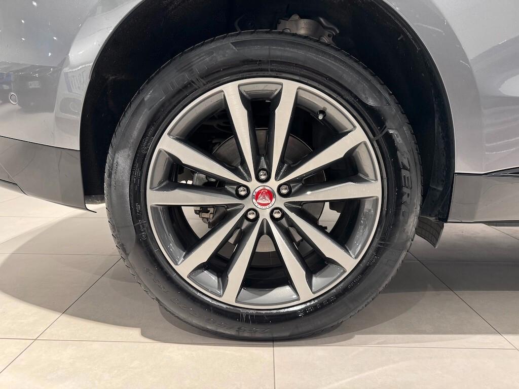 Jaguar F-Pace 2.0 D 163 CV AWD aut. SE