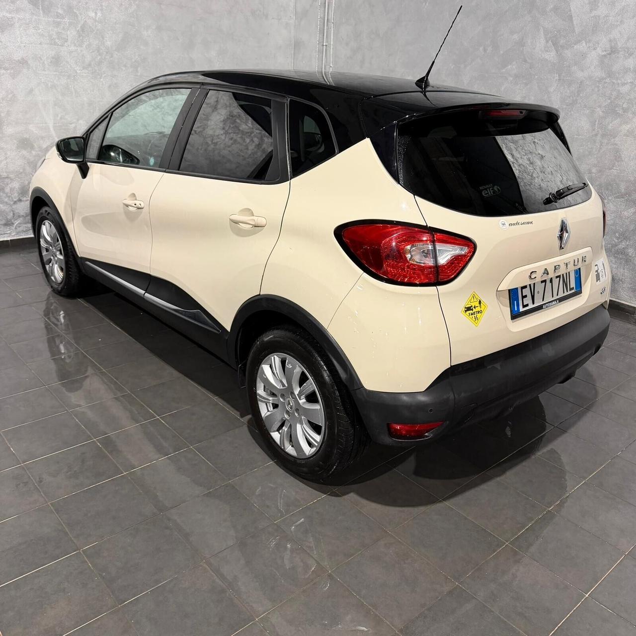 Renault Captur 1.5 dCi NEOPATENTATI+CERCHI IN LEGA+SENSORI