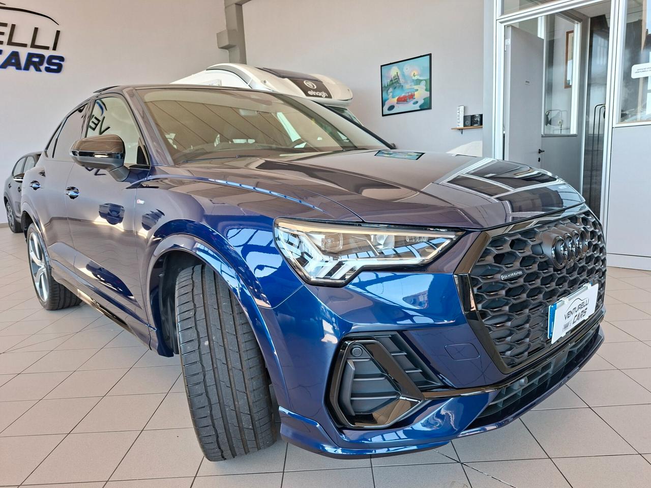 Audi Q3 SPB 35 TDI quattro S tronic line edition CON TETTO