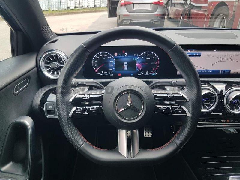 Mercedes-Benz Classe A A 180 d AMG Line Premium auto