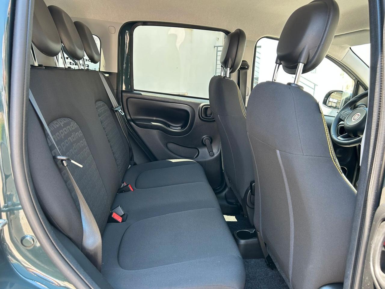 Fiat Panda Pandina CROSS 1.0 HYBRID Km16.000-2025
