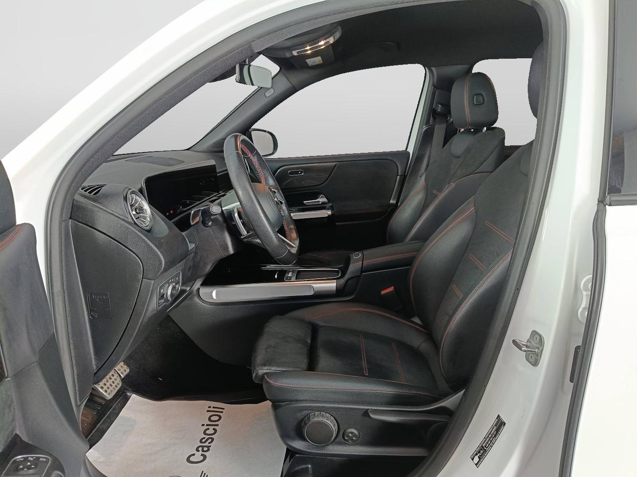 Mercedes-Benz GLB - X247 2023 - GLB 200 d AMG Line Advanced Plus auto