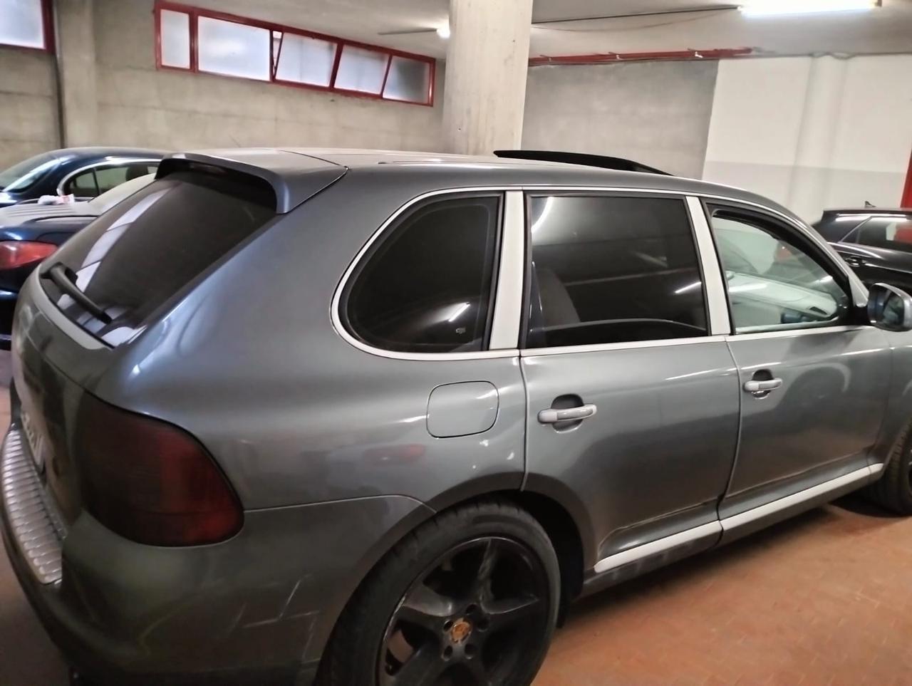 Porsche Cayenne 4.5 cat S