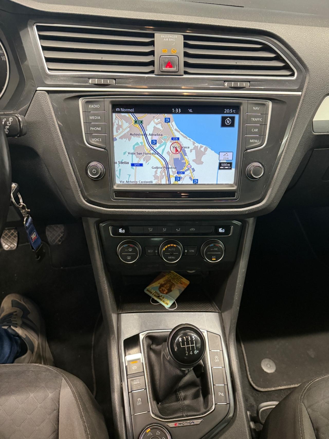 Volkswagen Tiguan 2.0 TDI SCR 4MOTION Business BlueMotion Technology