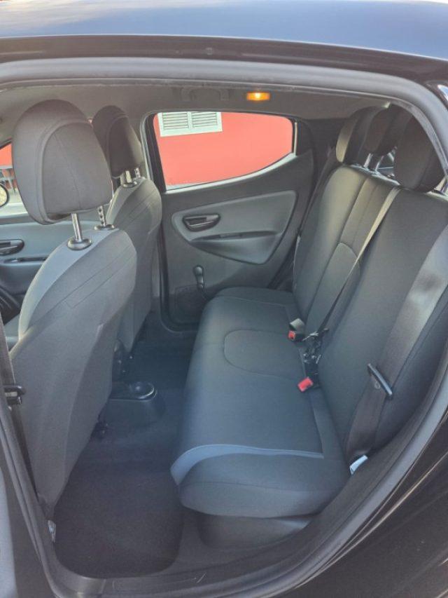 LANCIA Ypsilon 1.2 69 CV 5 porte GPL Ecochic Gold