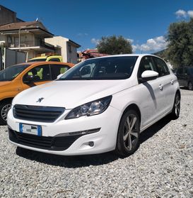 Peugeot 308 BlueHDi 120CV