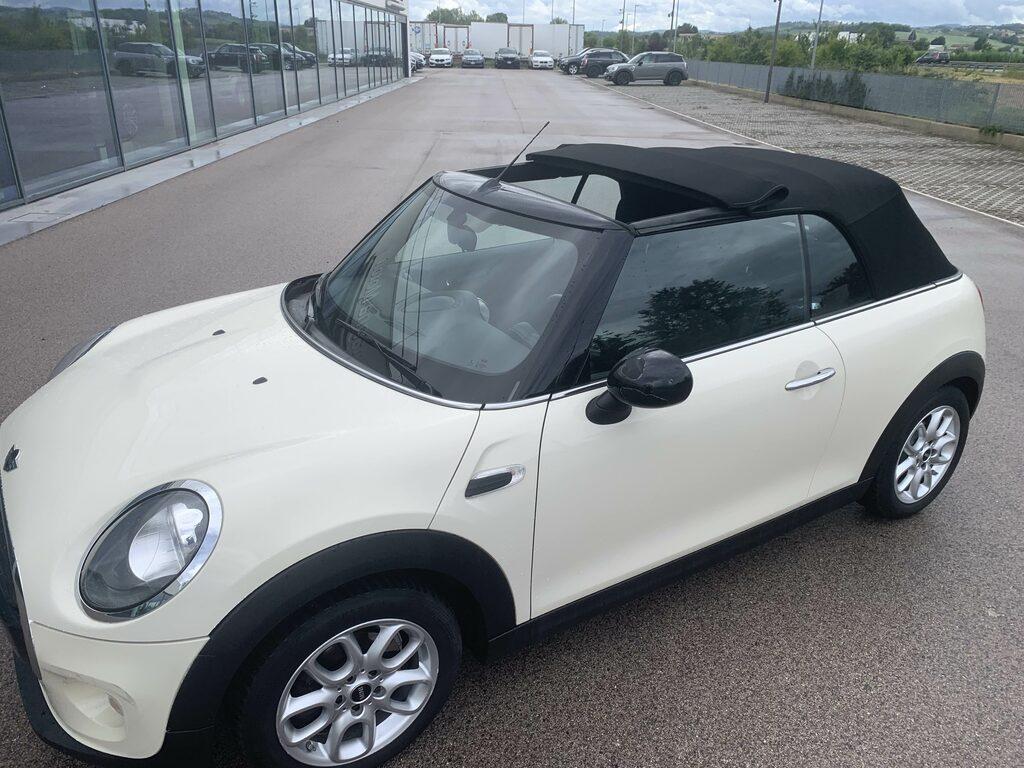 Mini Cooper D Cabrio 1.5 Cooper D Boost Auto