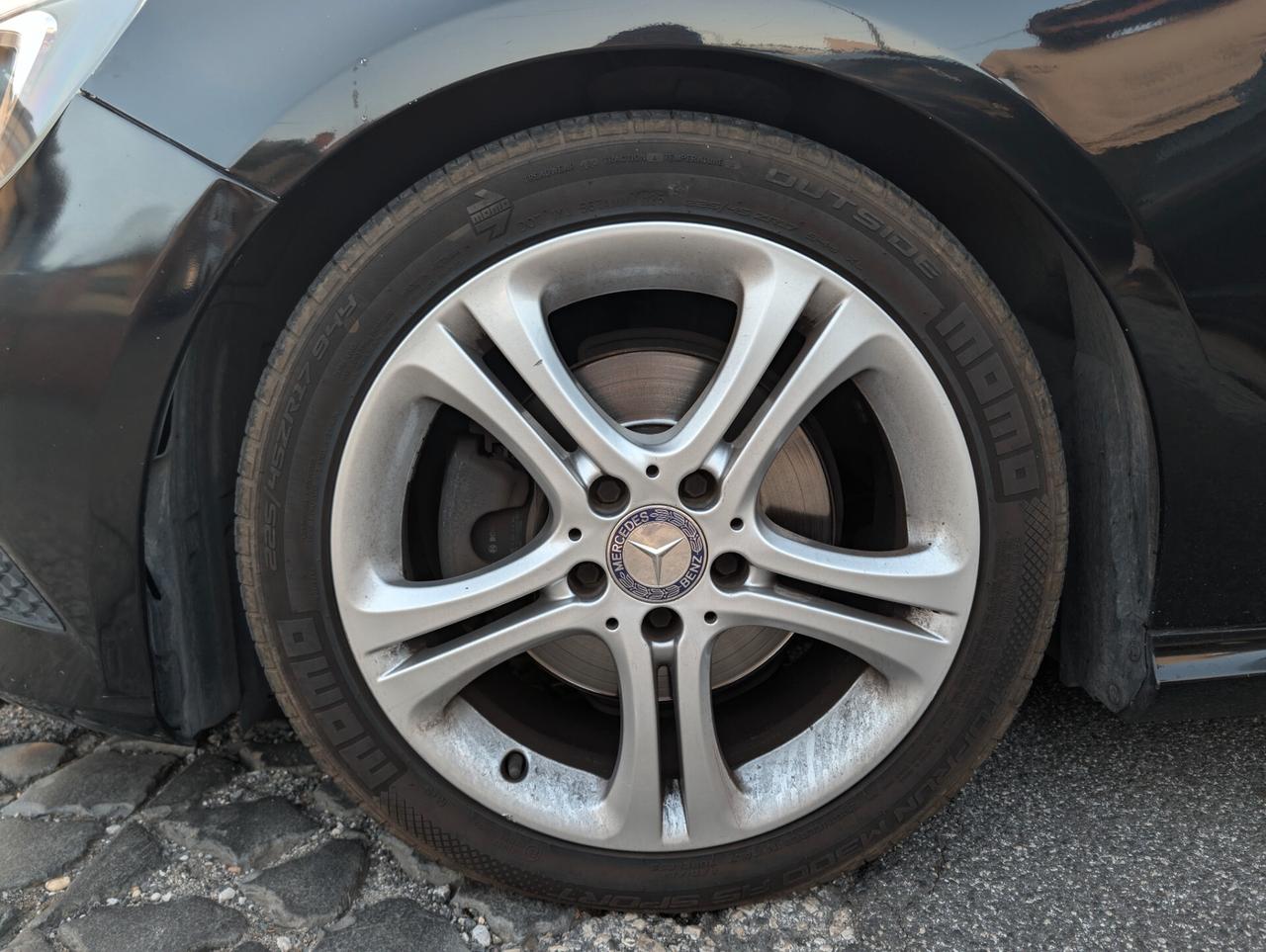 Mercedes-benz A 180 BlueEFFICIENCY Premium