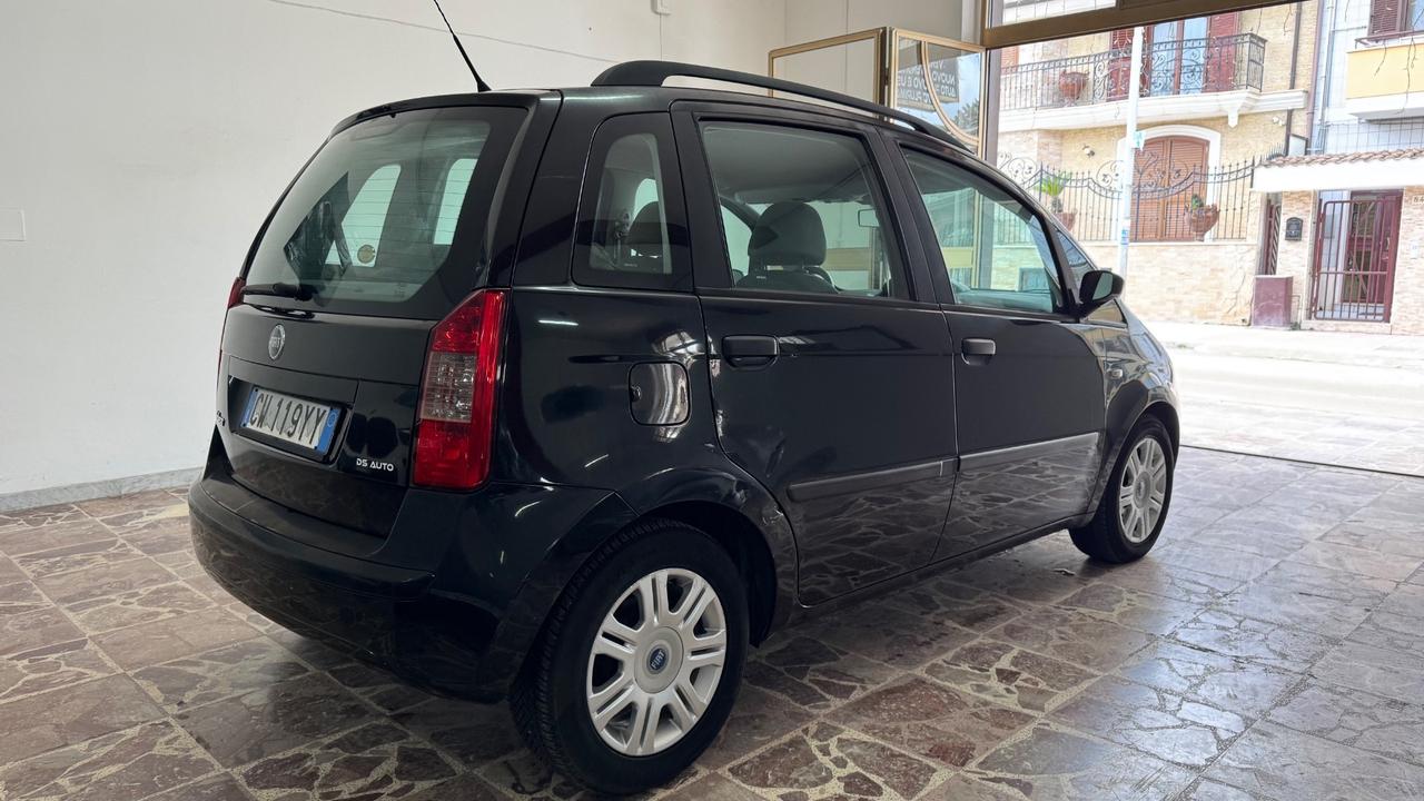 Fiat Idea 1.4 16V Emotion CAMBIO AUTOMATICO