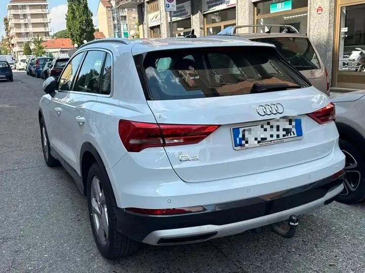 Audi Q3 35 TDI S tronic Business Advanced