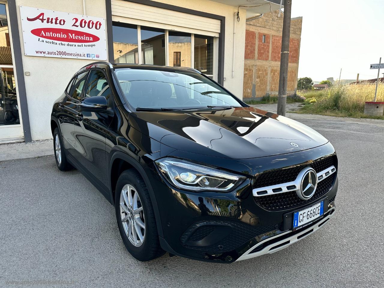 MERCEDES-BENZ GLA 200 d Automatic Business Extra
