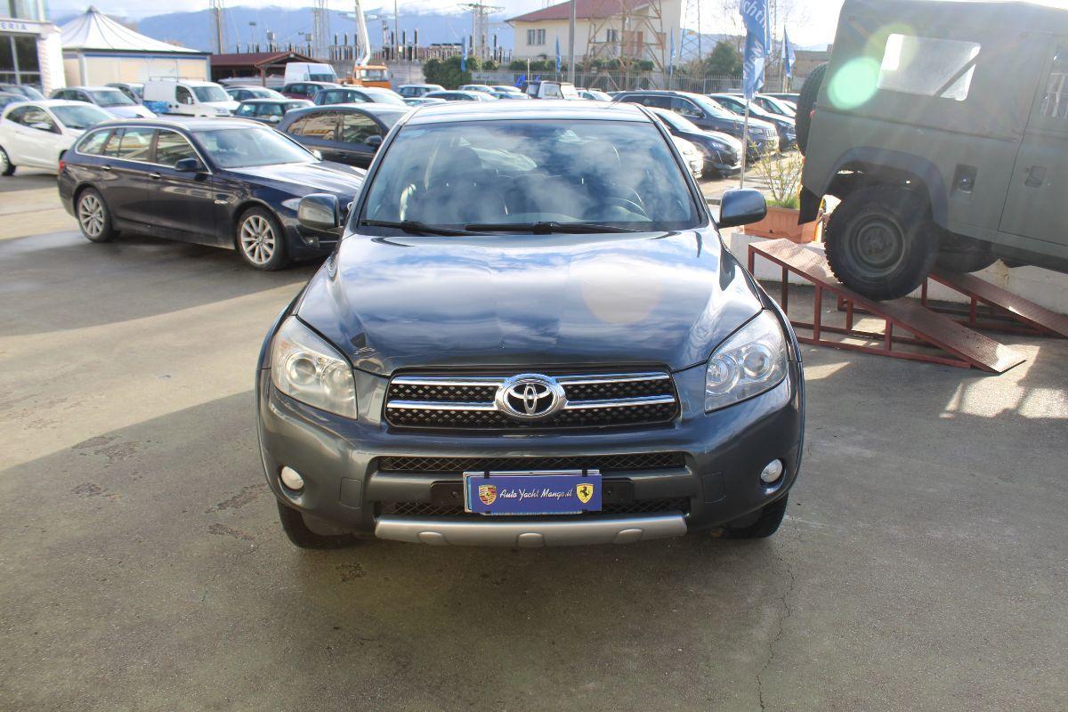 TOYOTA - RAV4 - Crossover 2.2 D-4D 177CV Luxury
