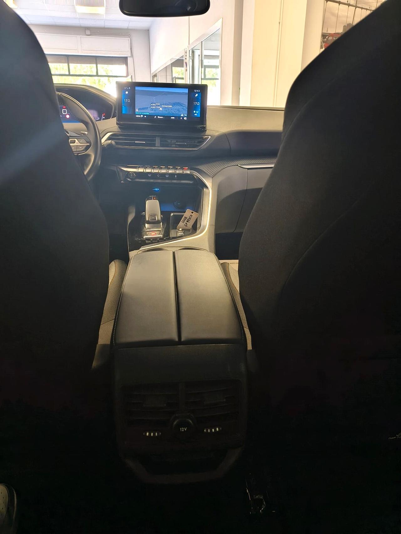Peugeot 3008 BlueHDi 130 S&S EAT8