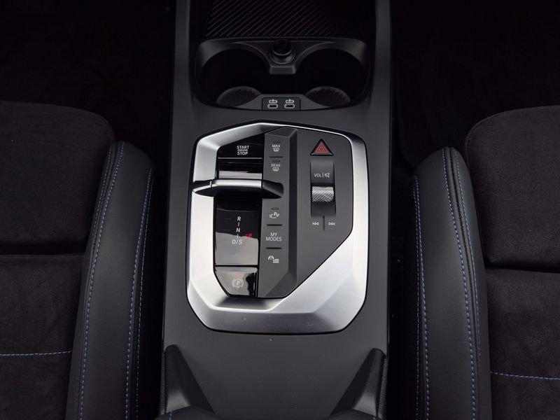 BMW Serie 1 120 48V MSport auto