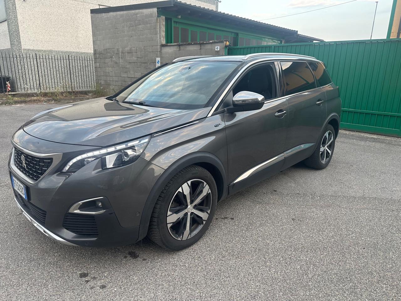 Peugeot 5008 GT LINE 7 POSTI