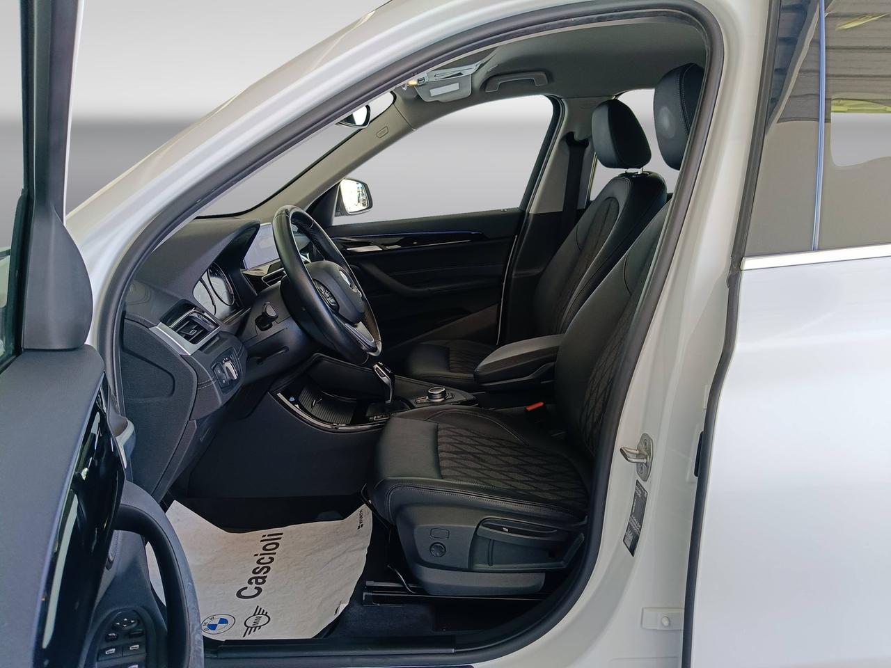 BMW X1 F48 2019 - X1 sdrive16d xLine auto
