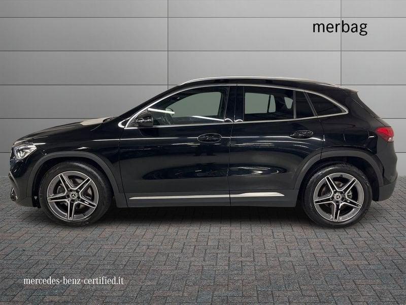 Mercedes-Benz GLA 180 d Automatic Premium