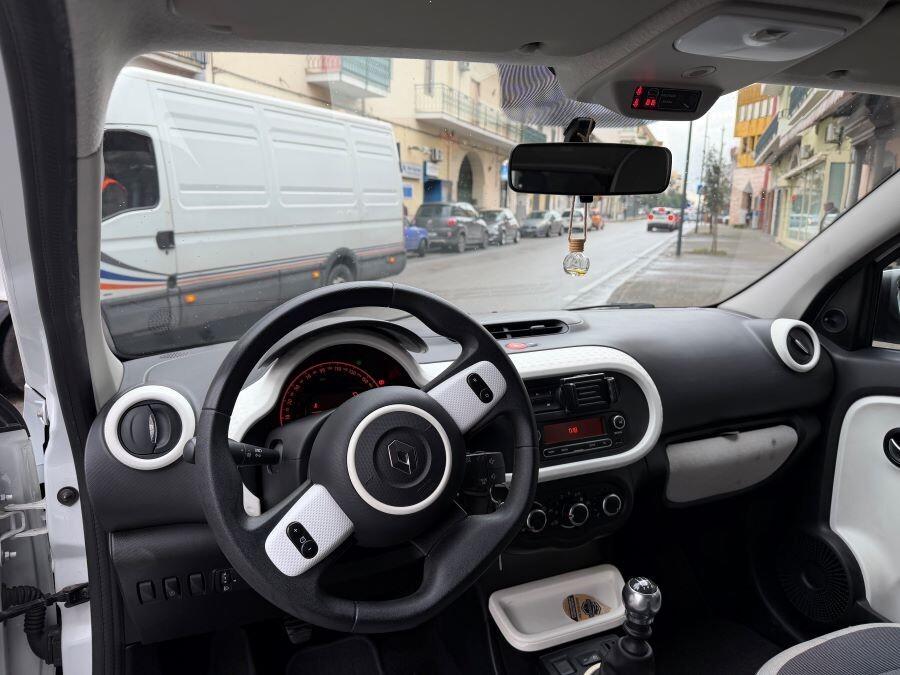 RENAULT TWINGO 900 90 CV LIMITED CERTIFICATA NUOVA
