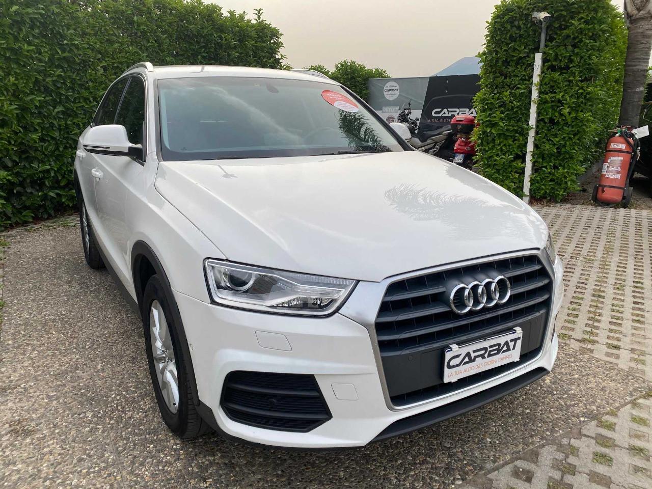 AUDI Q3 2.0 tdi 120cv s-tronic