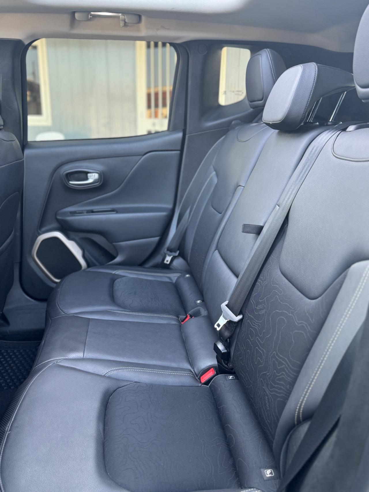 Jeep Renegade 2.0 Mjt 170CV 4WD Active Drive Low Trailhawk