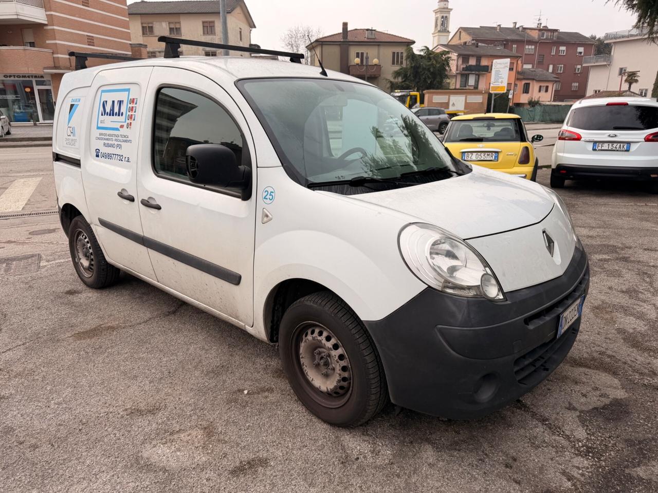Renault Kangoo 1.5dci motore cambio carrozzeria va bene
