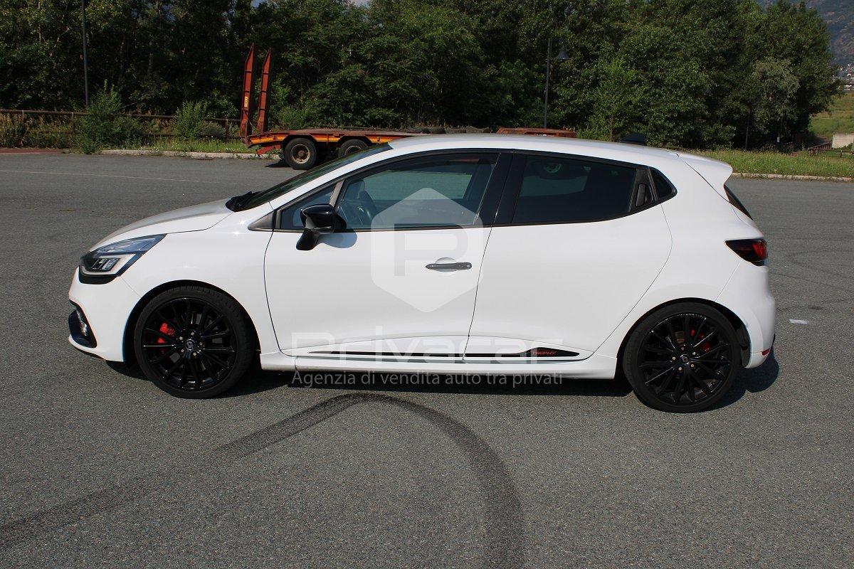 RENAULT Clio TCe 220CV EDC 5 porte Energy R.S. Trophy