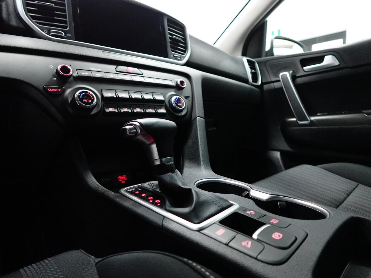 Kia Sportage 1.6 CRDI 136 CV DCT7 MHEV BUSINESS CLASS