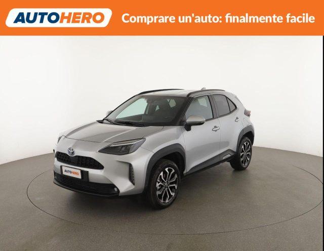 TOYOTA Yaris Cross 1.5 Hybrid 5p. E-CVT AWD-i Orange Edition