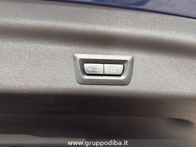 BMW X1 U11 sdrive18d X-Line auto