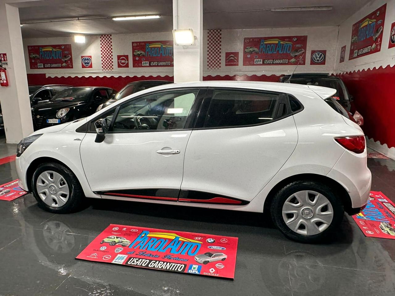 Renault Clio 1.1 75cv GPL Live - 2013