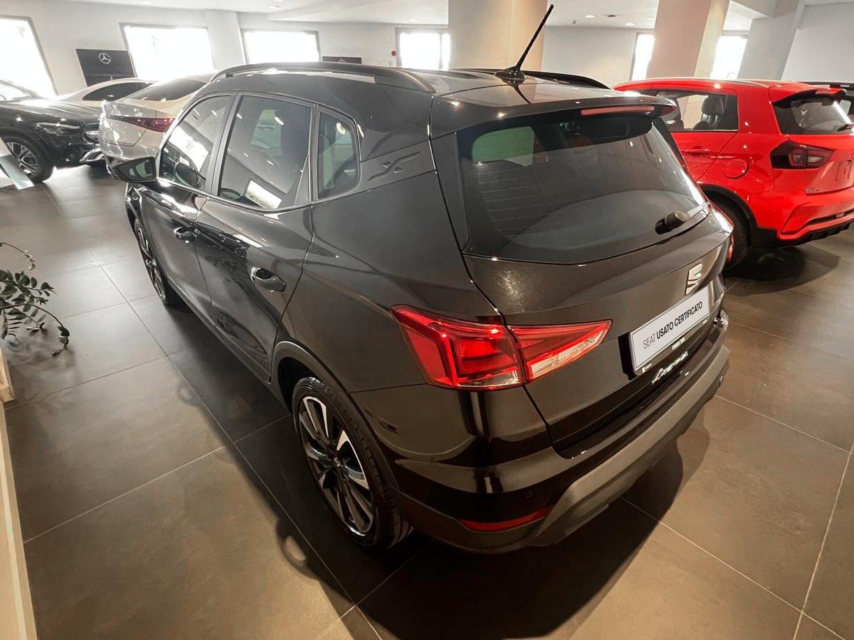 SEAT Arona 2022 - Arona 1.0 ecotsi Black Edition 95cv