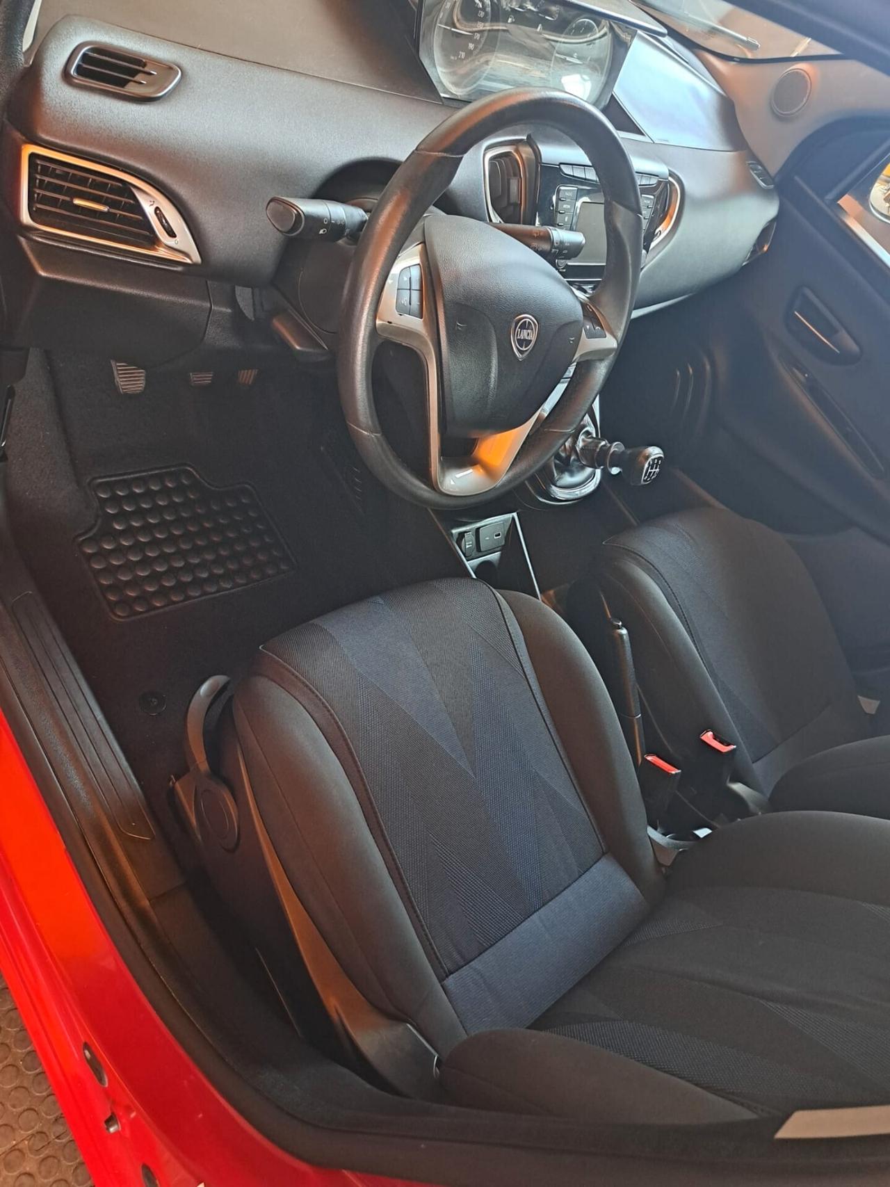 LANCIA YPSILON 1.0 FIRE FLY 5 PORTE S&S HYBRID ECOCHIC GOLD