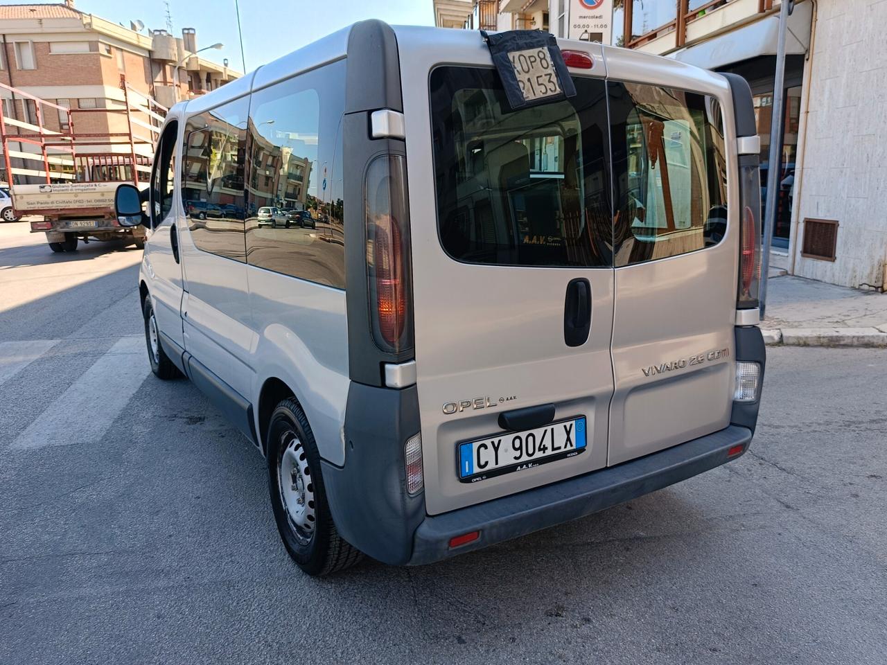 Opel Vivaro 29 2.5 CDTI/135CV PC-TN Combi