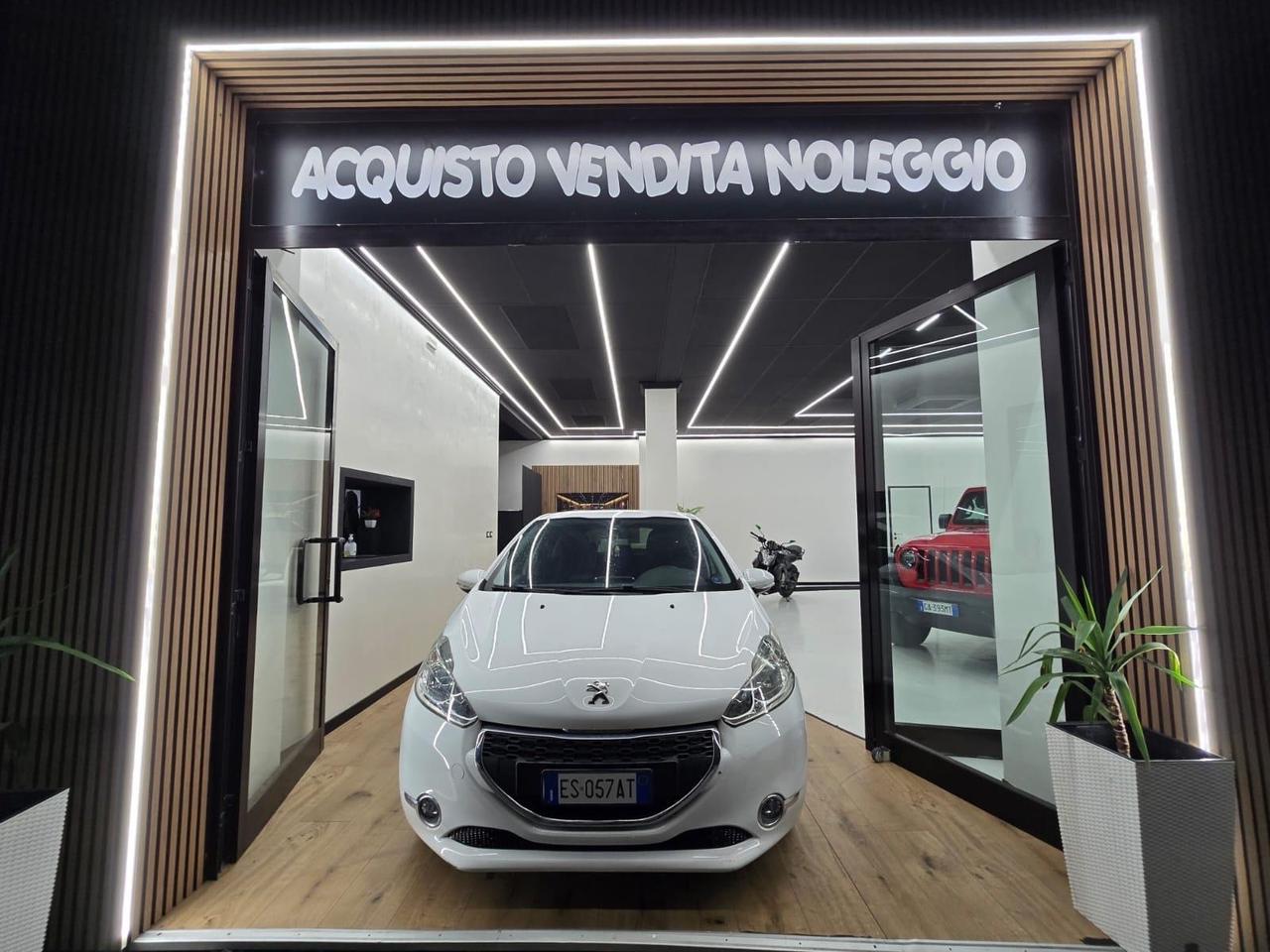 Peugeot 208 1.4 HDi 68 CV 5 porte Allure
