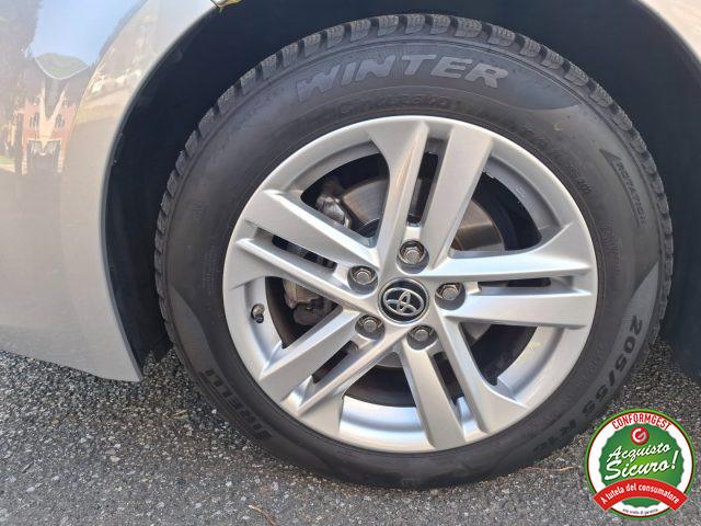 TOYOTA Corolla Touring Sports 1.8 Hybrid Business