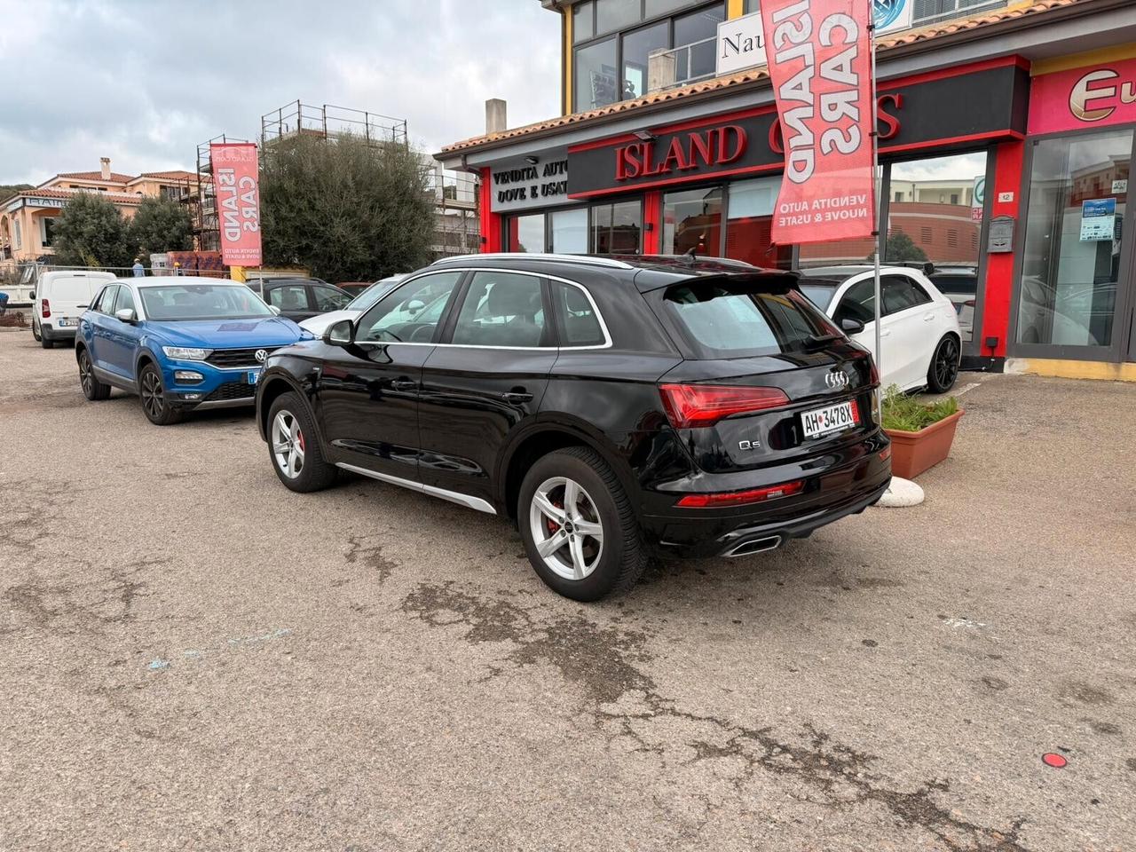 AUDI Q5 2.0 TDI 204CV QUATTRO S TRONIC S LINE BLACK EDITION – 2024
