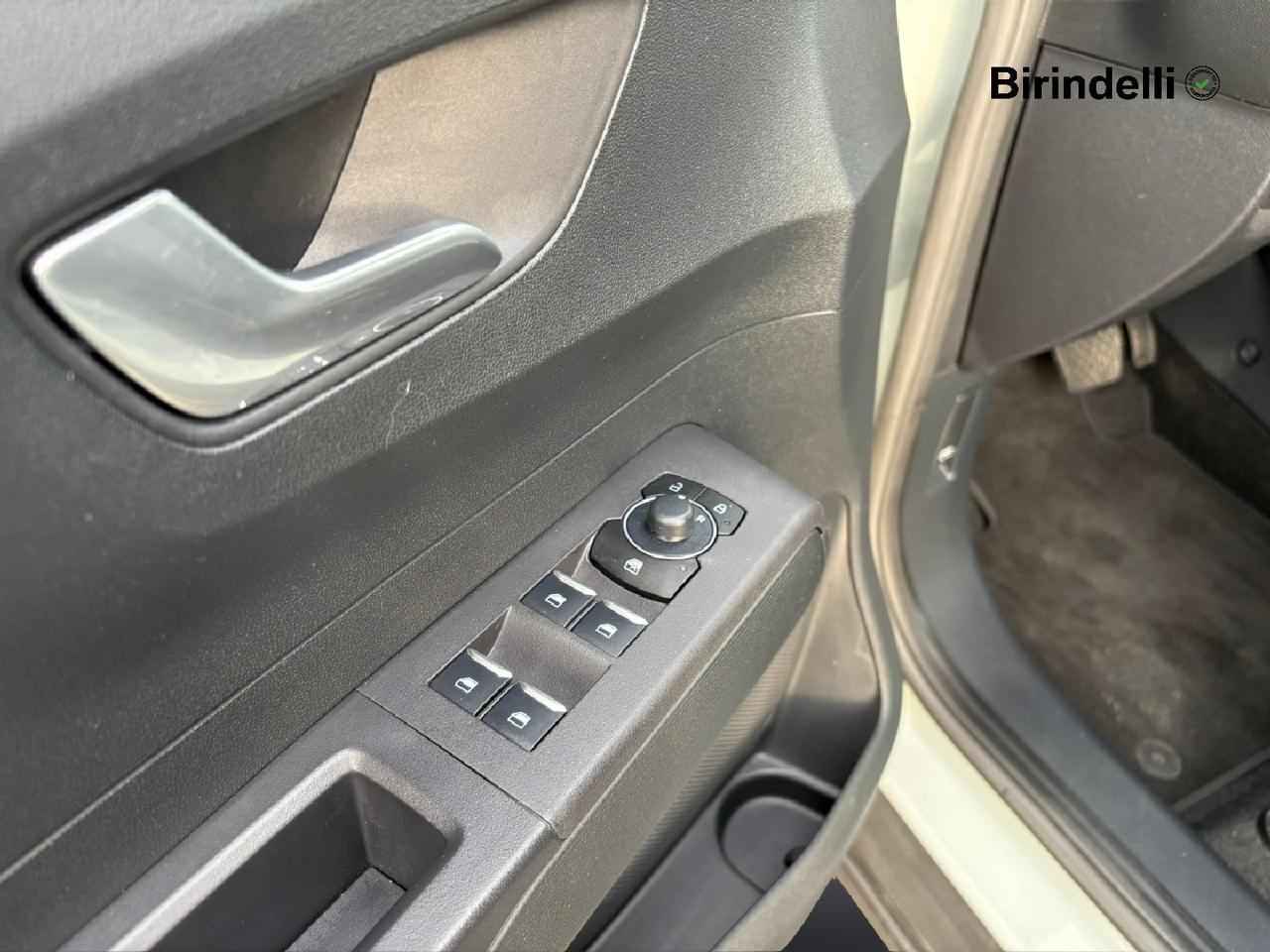 FORD Tourneo Courier 2ªs - Tourneo Courier 1.0 EcoBoost Powershift Titanium