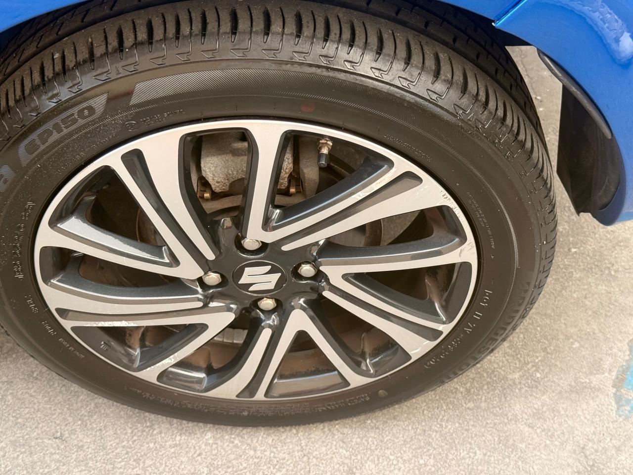 Suzuki Swift 1.2 Hybrid Top