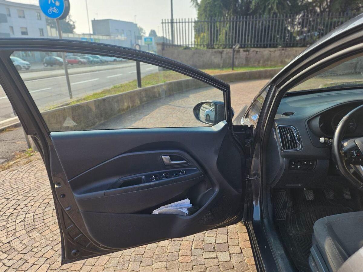 Kia Rio 1.2 cvvt Cool 5p E6