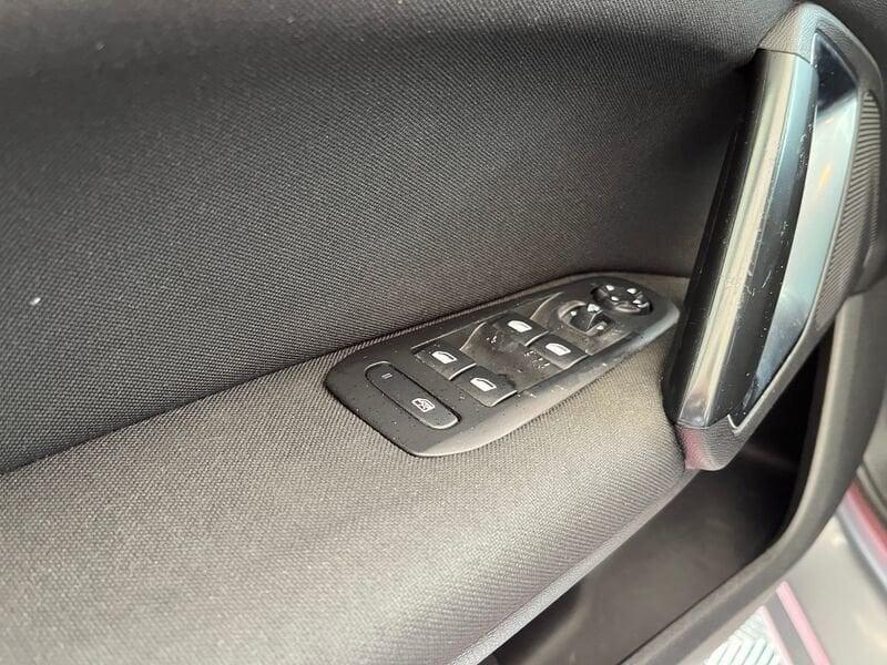 Peugeot 308 1.6 BlueHDI 120cv Business