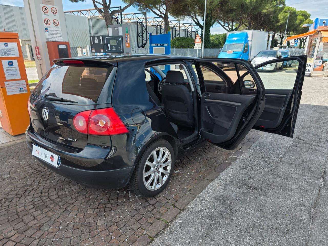 Volkswagen Golf 2.0 16V TDI 5p. Sportline con 361.000km