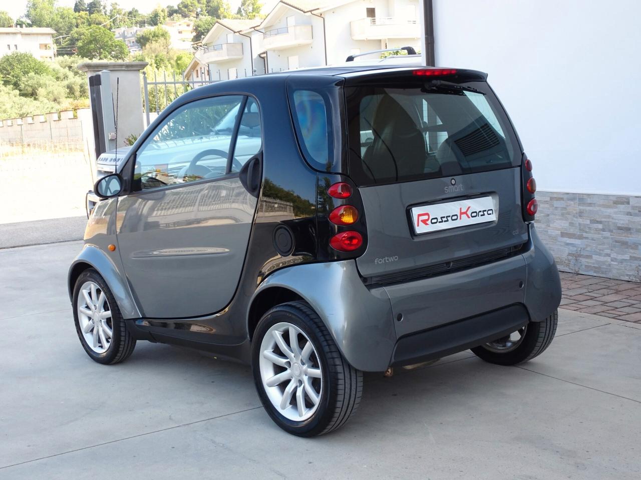 SMART fortwo 0.8 cdi PERFETTA/NEOPATENTATI