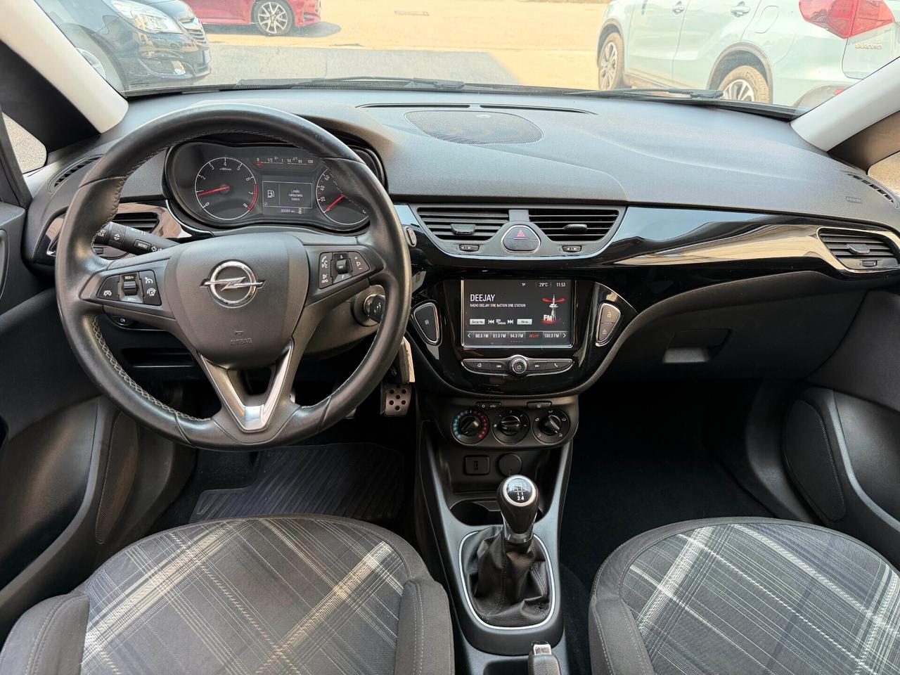 Opel Corsa 1.2 5 porte NEOPATENTATI