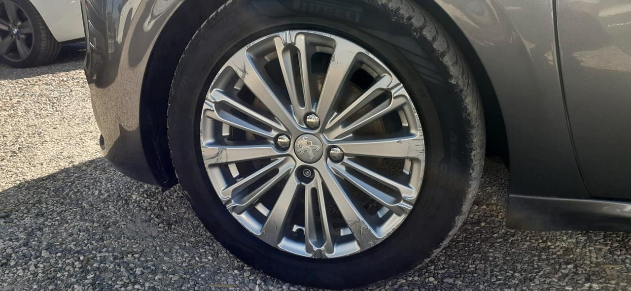 Peugeot 208 2019 - 1.5BlueHDi LB AUTOMOBILI