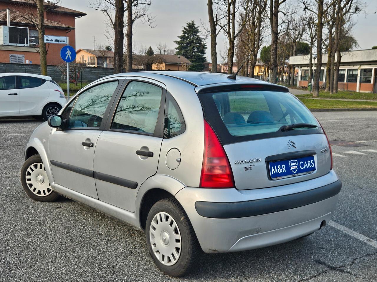 Citroen C3 1..1 benzina 5porte neopatentati