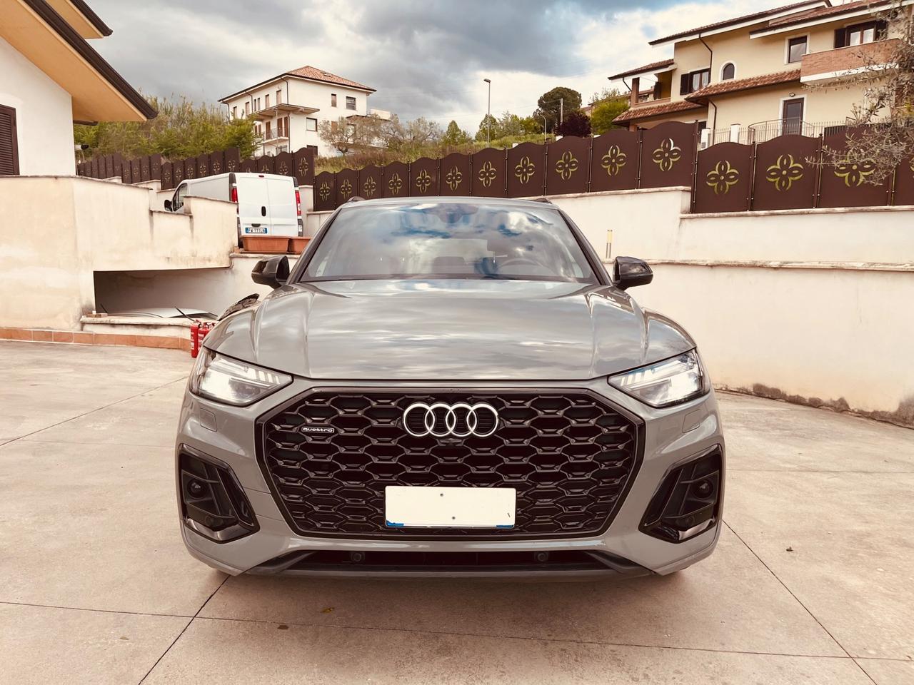 Audi Q5 SPORTBACK 40 TDI 204 CV S-LINE BLACK LINE QUATTRO