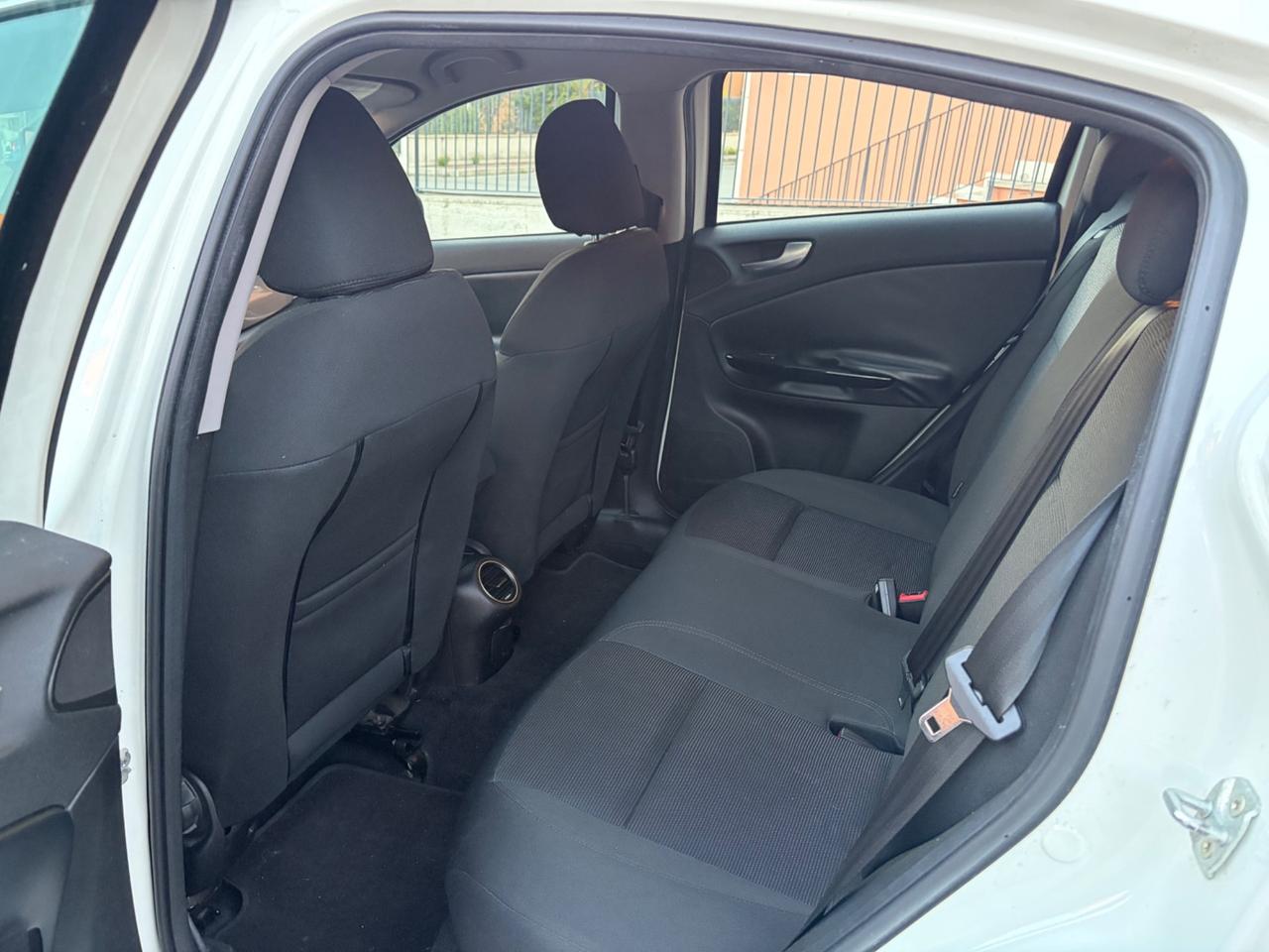 Alfa Romeo Giulietta 1.6 JTDm-2 105 CV Distinctive unico proprietario