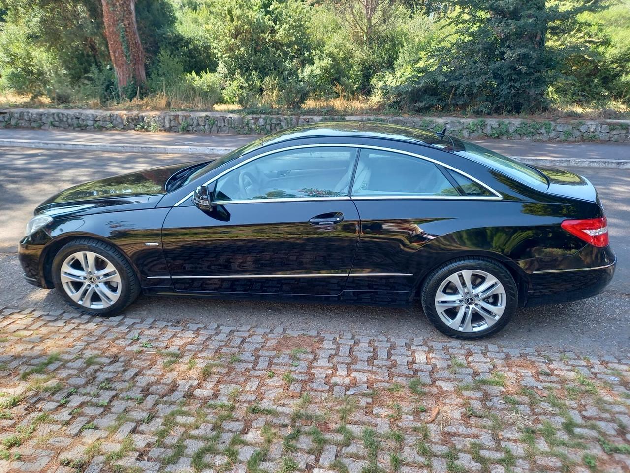 Mercedes-benz classe E Coupè EURO 5 220 CDI MANUALE